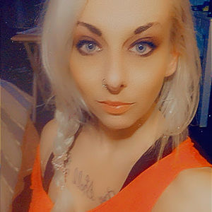 Meet your Posher, Brittney